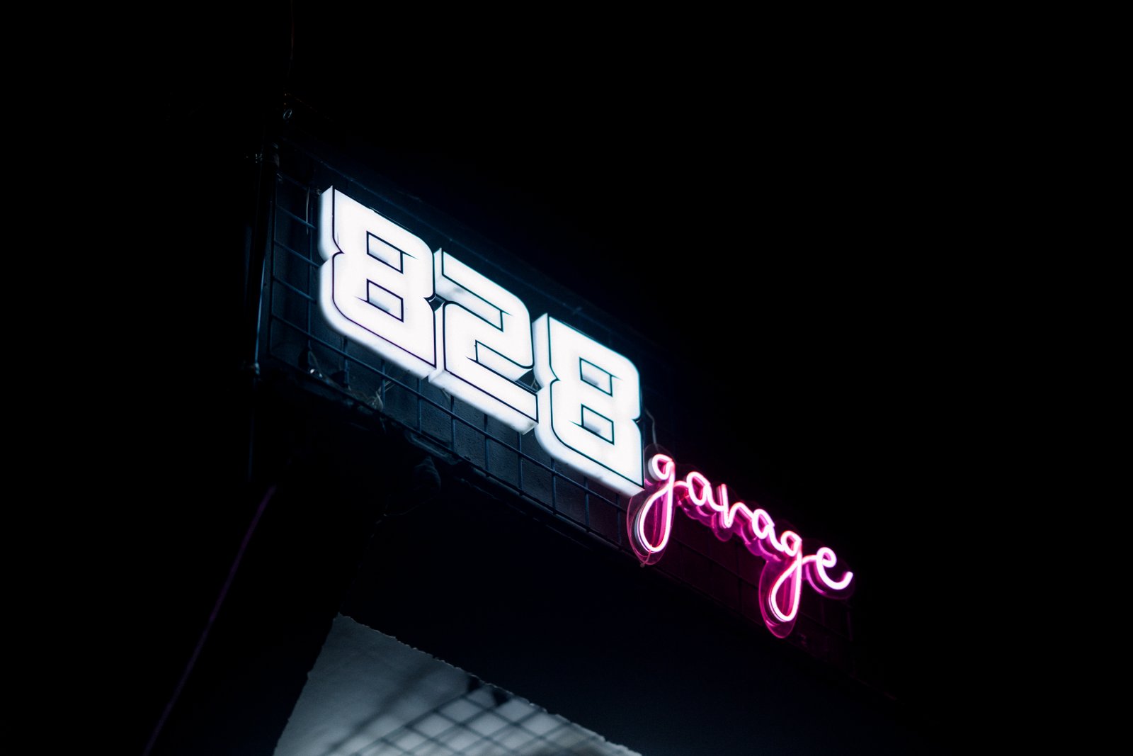 828 Garage